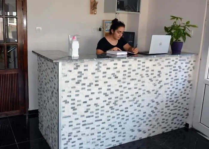 Oda ve Kahvaltı Aydin Otel